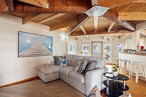 The Blue Pentagon 3 Bedroom Home