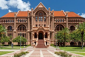 Mermaids Oasis 3 Bedroom Townhouse