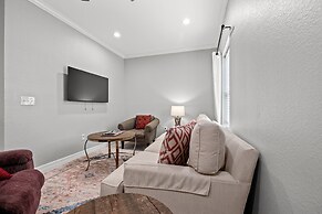 Nina's Place 4 Bedroom Home