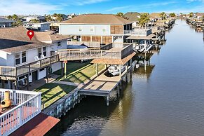 Blue Crab Bayou Cottage 2 Bedroom Home