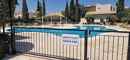 J1 Holiday House Adjacent to Aphrodite Hills
