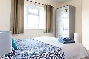 Thornbury Guest House Room 8