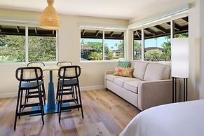 Royal Lahaina Bungalows & Spa