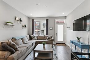 Luxury Roofdeck Retreat 4-bdrm Near Penn Chop