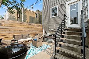 Luxury Roofdeck Retreat 4-bdrm Near Penn Chop