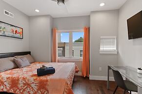 Luxury Roofdeck Retreat 4-bdrm Near Penn Chop