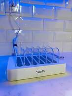 Luxury Roofdeck Retreat 4-bdrm Near Penn Chop