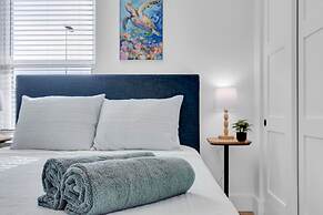 Luxury Beach Home Sauna Cold Plunge E-bikes