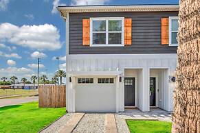 Luxury Beach Home Sauna Cold Plunge E-bikes