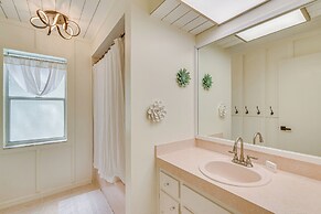 Private Pool & Hot Tub: Spring Hill Oasis