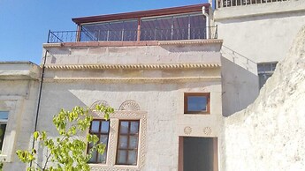 Ekoton Cave Hotel