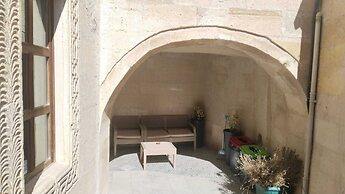 Ekoton Cave Hotel