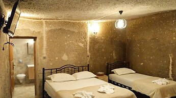 Ekoton Cave Hotel
