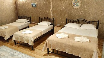 Ekoton Cave Hotel