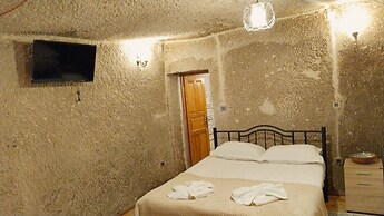 Ekoton Cave Hotel