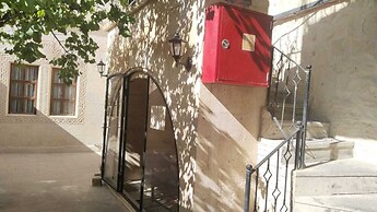 Ekoton Cave Hotel