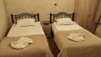 Ekoton Cave Hotel