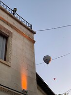 Ekoton Cave Hotel