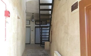 Ekoton Cave Hotel