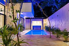 House Tulum Chic and Spacious Villa in the Jungle
