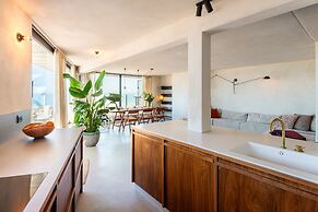 Apartment on Coast With Panoramic Views