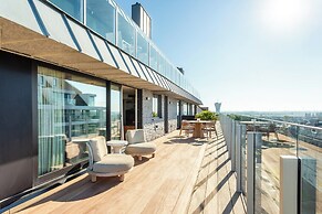 Apartment on Coast With Panoramic Views