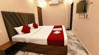 Shree Hari Niwas Paying Guest House