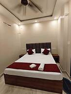 Shree Hari Niwas Paying Guest House