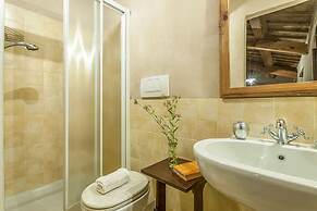 Checello 12 by Marche Holiday Villas