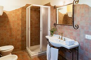 Ca Quattrocchi 10 3 by Marche Holiday Villas