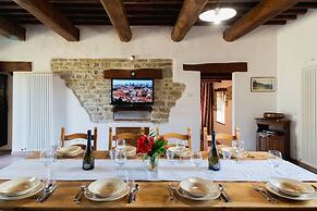 Ca Quattrocchi 10 3 by Marche Holiday Villas