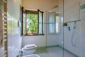 Casale Partemio 8 Marche Holiday Villas