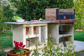 Casale Partemio 8 Marche Holiday Villas