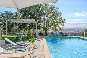 Casale Partemio 8 Marche Holiday Villas