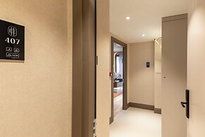 Emilion Hotel