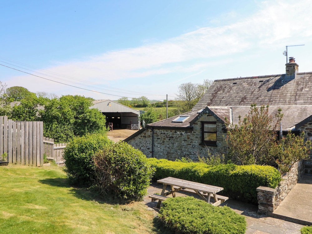 Coach House