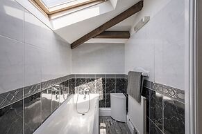 Coach House