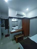 Hotel Govind Heights