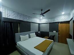 Hotel Govind Heights