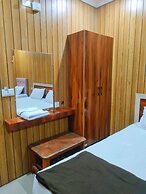 Hotel Govind Heights