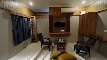 Hotel Govind Heights