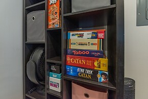 Modern Forest Retreat Sauna Fireplace Views