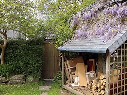 Back Cottage