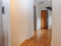Back Cottage