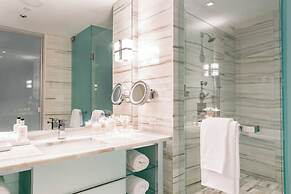 W South Beach Private Luxury Suites