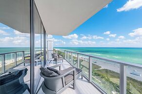 W South Beach Private Luxury Suites