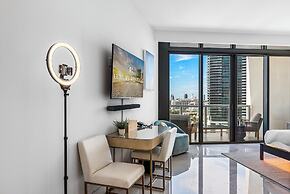 W South Beach Private Luxury Suites