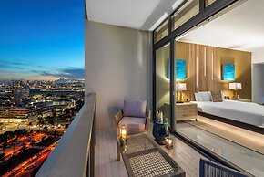 W South Beach Private Luxury Suites