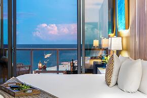 W South Beach Private Luxury Suites