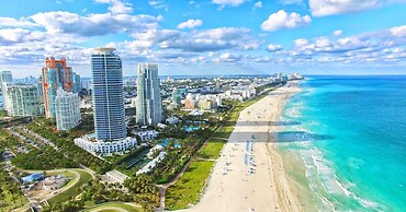 W South Beach Private Luxury Suites